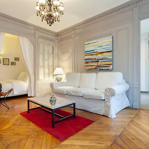 Colombe - Furnished - Downtown Apartment